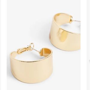 NWT‎ Express Wide Textured Hoop Earrings